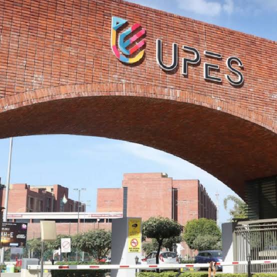 Upes कॉलेज पर प्राइवेट हॉस्टल संचालकों ने लगाया भेदभाव का आरोप, यूनिवर्सिटी ने किया खंडन